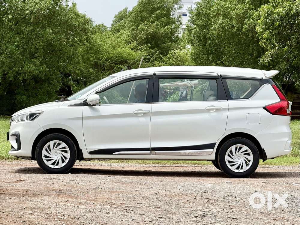 Maruti Suzuki Ertiga Vxi Cng, 2022, Cng & Hybrids