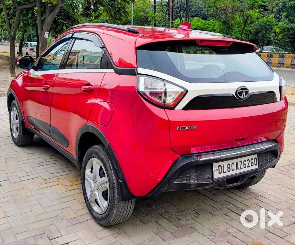 Tata Nexon 1.2 Revotron Xt, 2020, Petrol