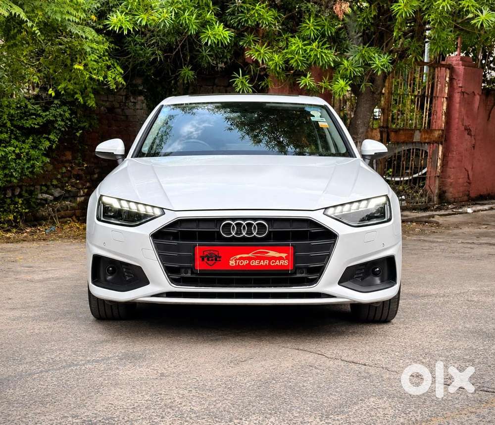 Audi A4 2.0 Premium Plus 40 Tfsi, 2023, Petrol