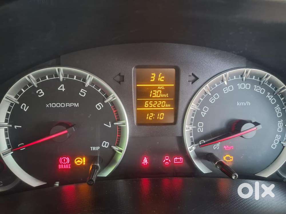 Maruti Suzuki Swift Dzire Zxi + Mt, 2014, Petrol