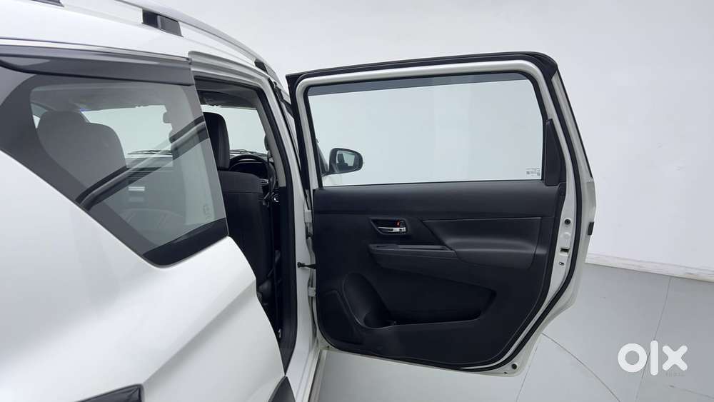 Maruti Suzuki Xl6 1.5 Zeta Mt, 2023, Petrol