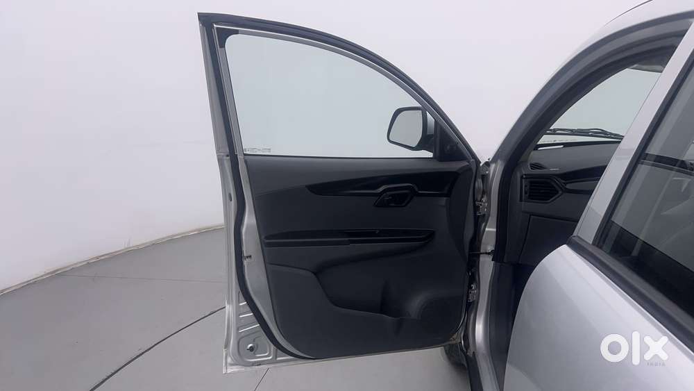 Mahindra Kuv100 Nxt 1.2 K4 Plus Diesel 6 Str, 2018, Petrol
