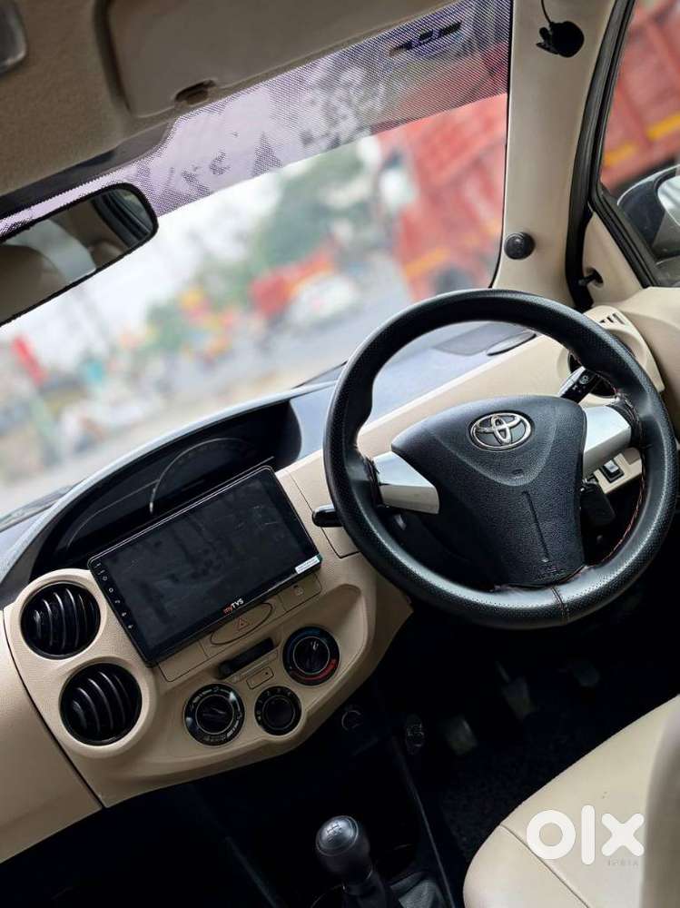 Toyota Etios Liva 1.2 G, 2017, Cng & Hybrids