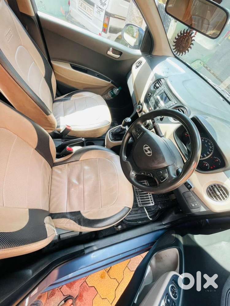 Hyundai Grand I10 2016 Petrol Well Maintained