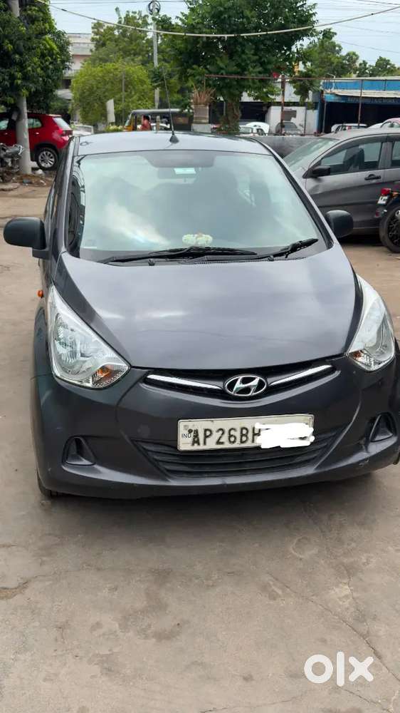 Hyundai Eon Magna+ 2015 Petrol Manual