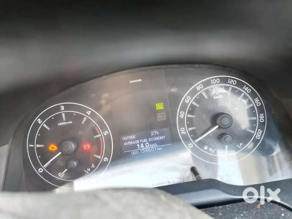 Toyota Innova Crysta 2017 Diesel 158000 Km Driven