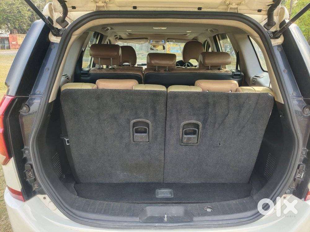 Mahindra Xuv500 W11 Option, 2020, Diesel