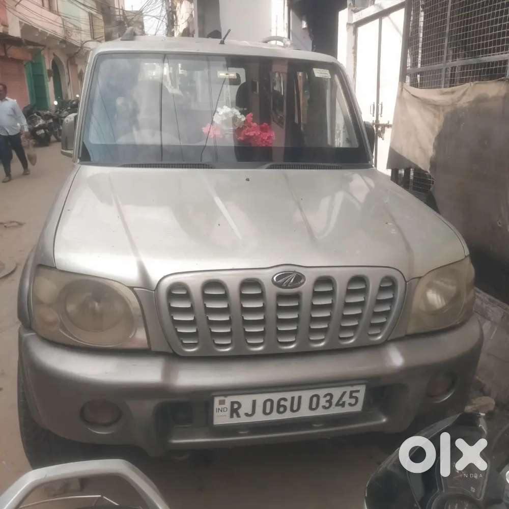 Mahindra Scorpio 2.6 2004
