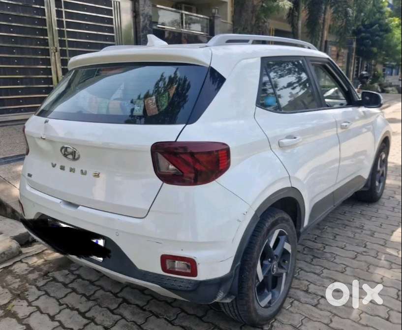 Hyundai Venue Diesel 2019