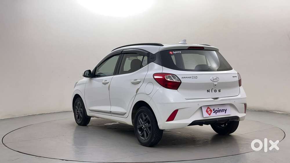 Hyundai Grand i10 Nios Sportz AMT 1.2 Kappa VTVT, 2021, Petrol