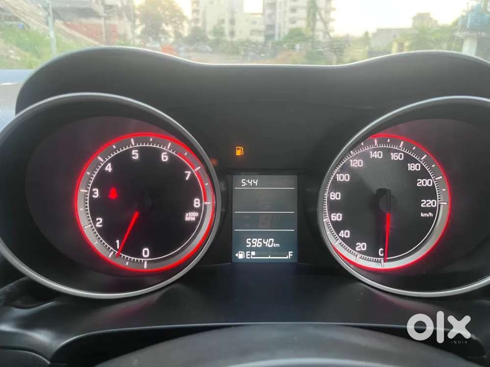 Maruti Suzuki Swift Vxi, 2020, Petrol