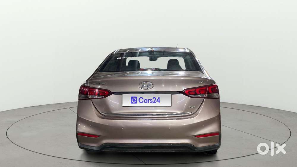 Hyundai Verna 1.6 Vtvt Sx, 2018, Petrol