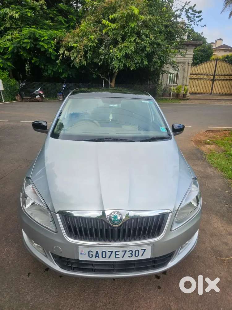 Skoda Rapid Elegance 2012