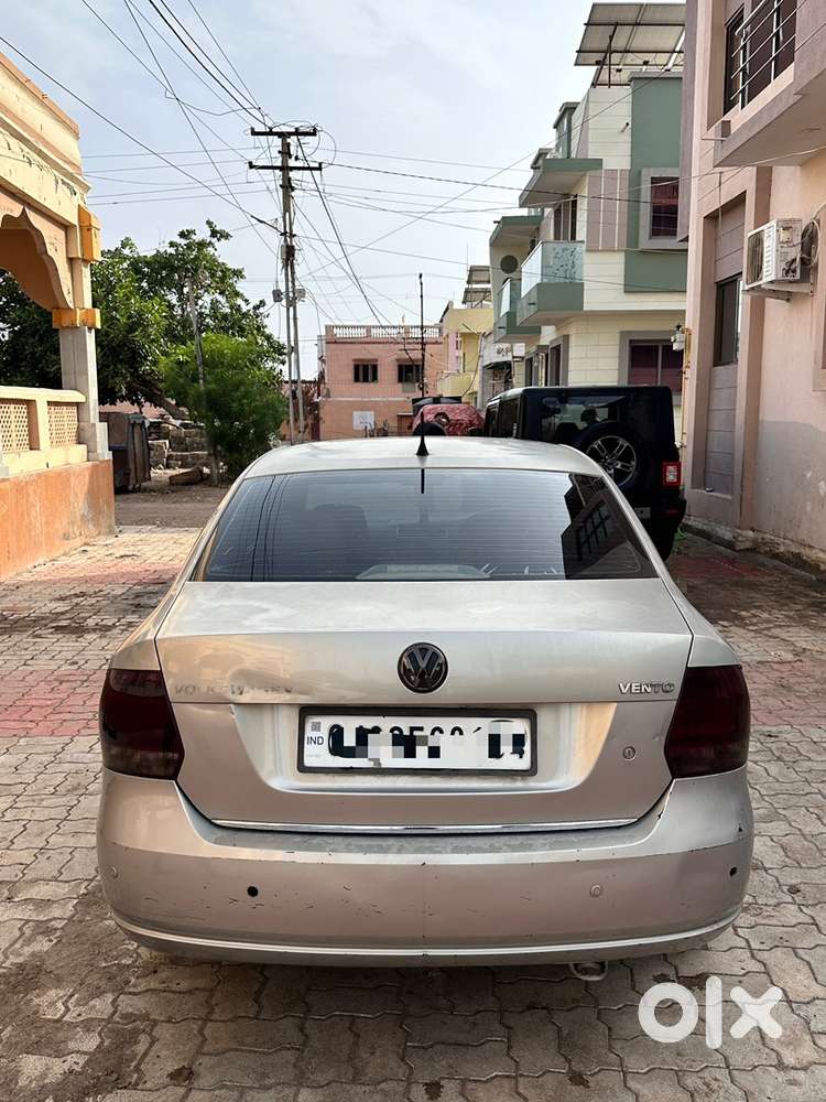 Volkswagen Vento Petrol 2012 Car