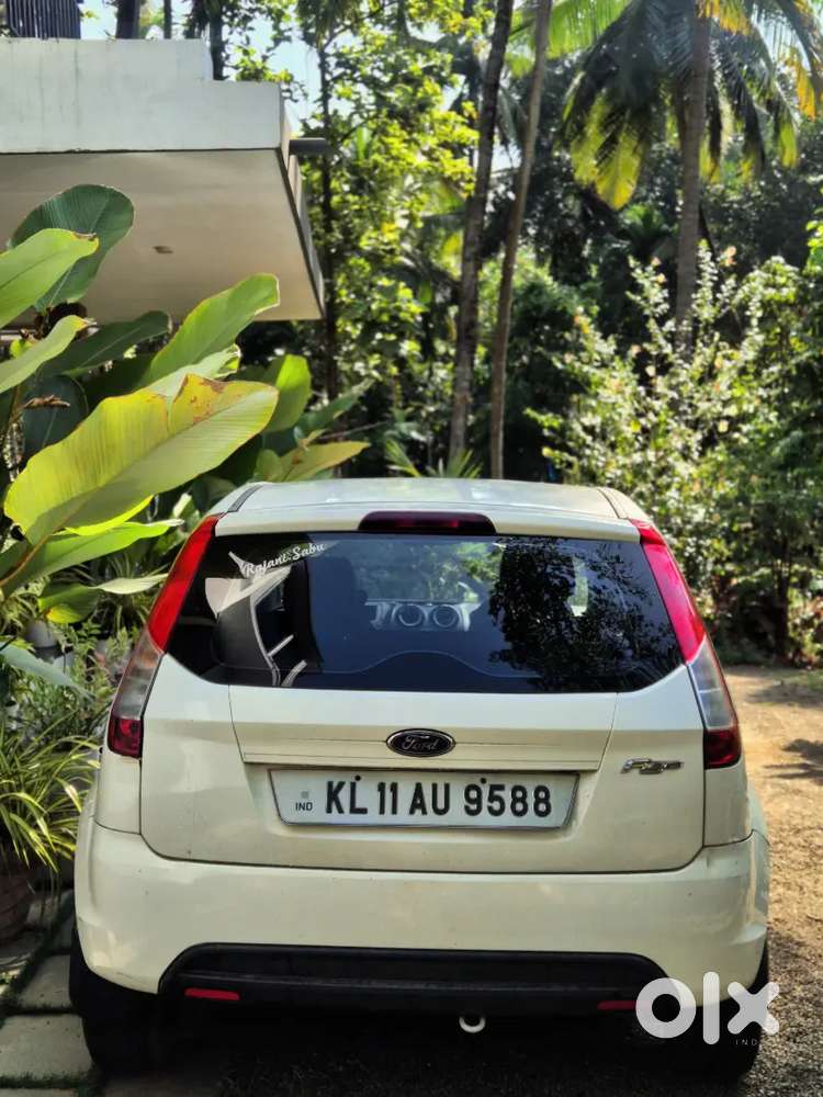 Ford Figo 2014 Petrol 640000 Km Driven