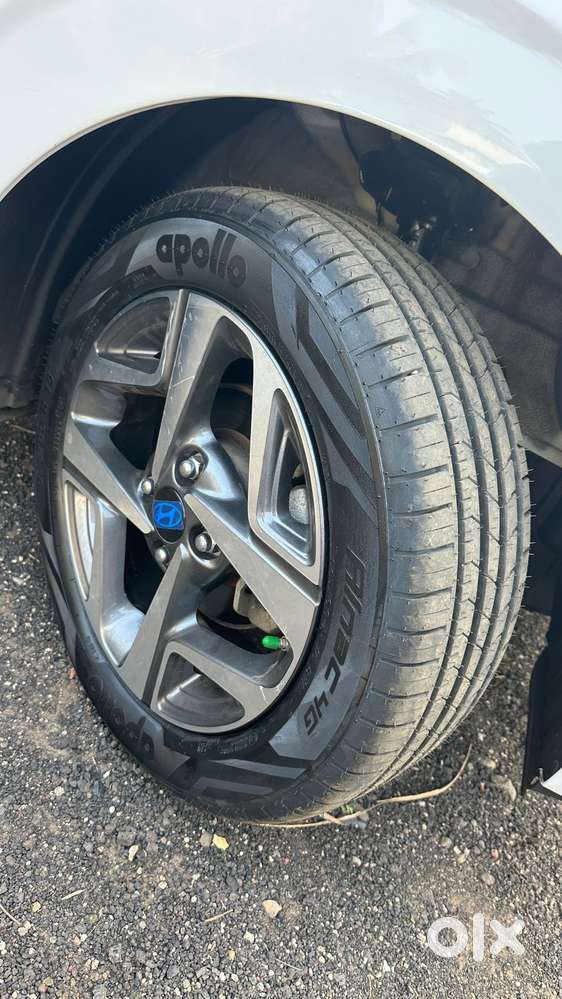 Hyundai Aura 1.2 Sx Cng, 2024, Cng & Hybrids