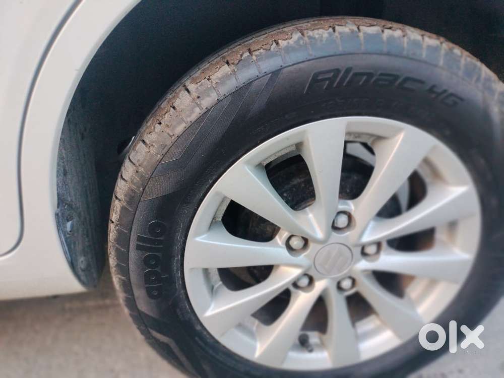 Maruti Suzuki Ertiga 2012-2015 Zxi, 2013, Petrol