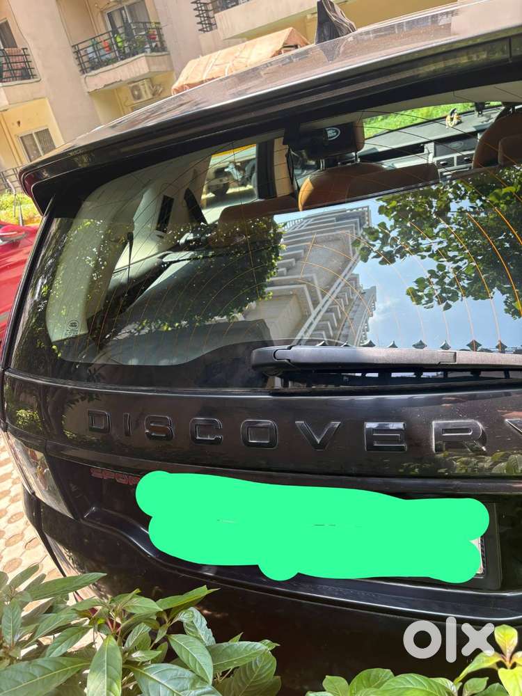 And Rover Discovery Sport Sd4 Hse Luxury 7s | 2019 | First Owner