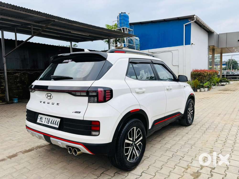 Hyundai Venue N Line 1.0 N8 Turbo Dct Dual Tone, 2023, Petrol