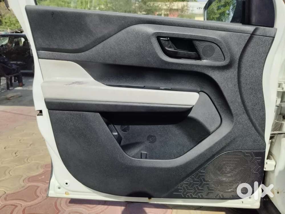 Tata Punch Pure, 2022, Petrol