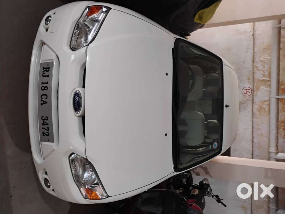 Ford Ikon 1.3 Flair 2009 Model With Good Health And Pollution Clear