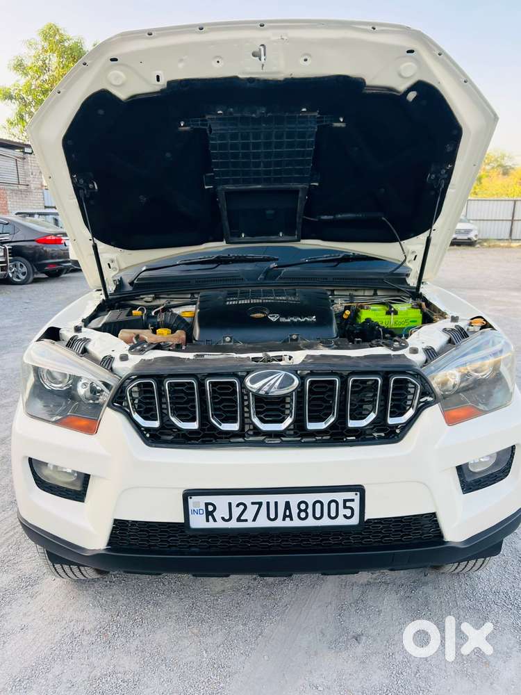 Mahindra Scorpio S10, 2016, Diesel