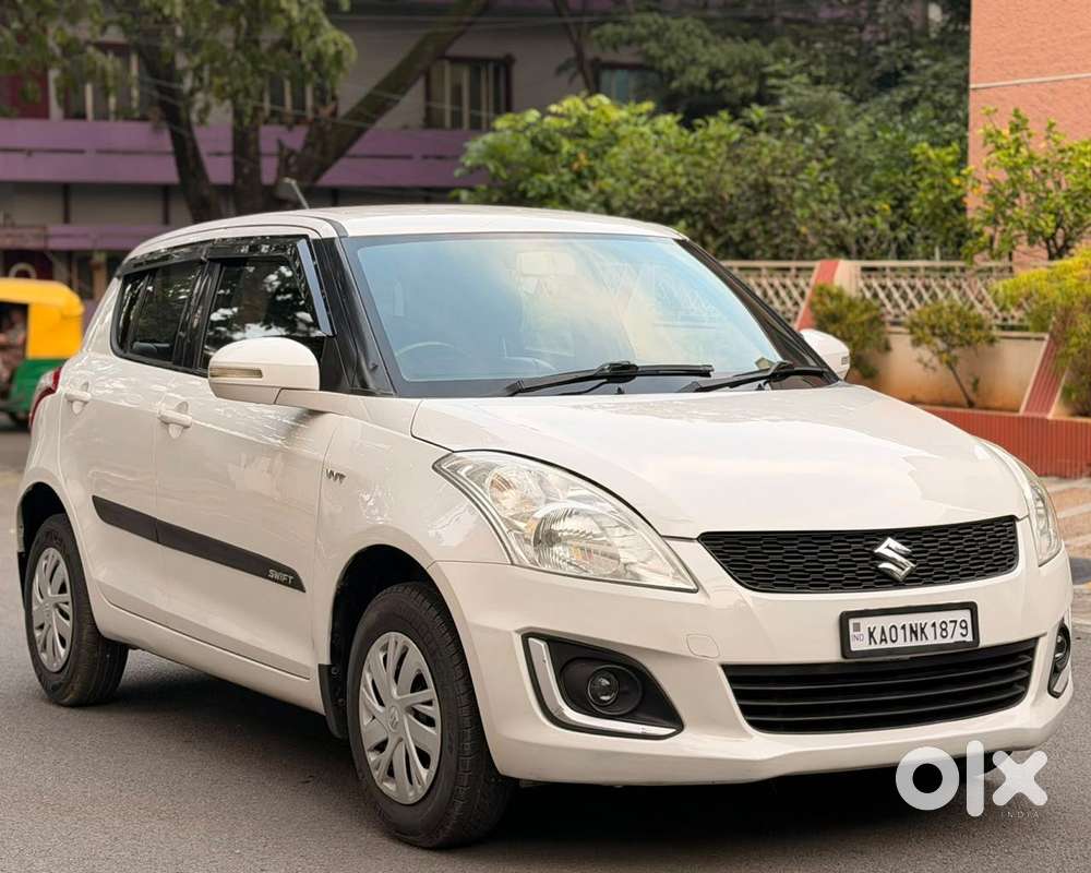 Maruti Suzuki Swift Vxi With Abs, 2015, Petrol
