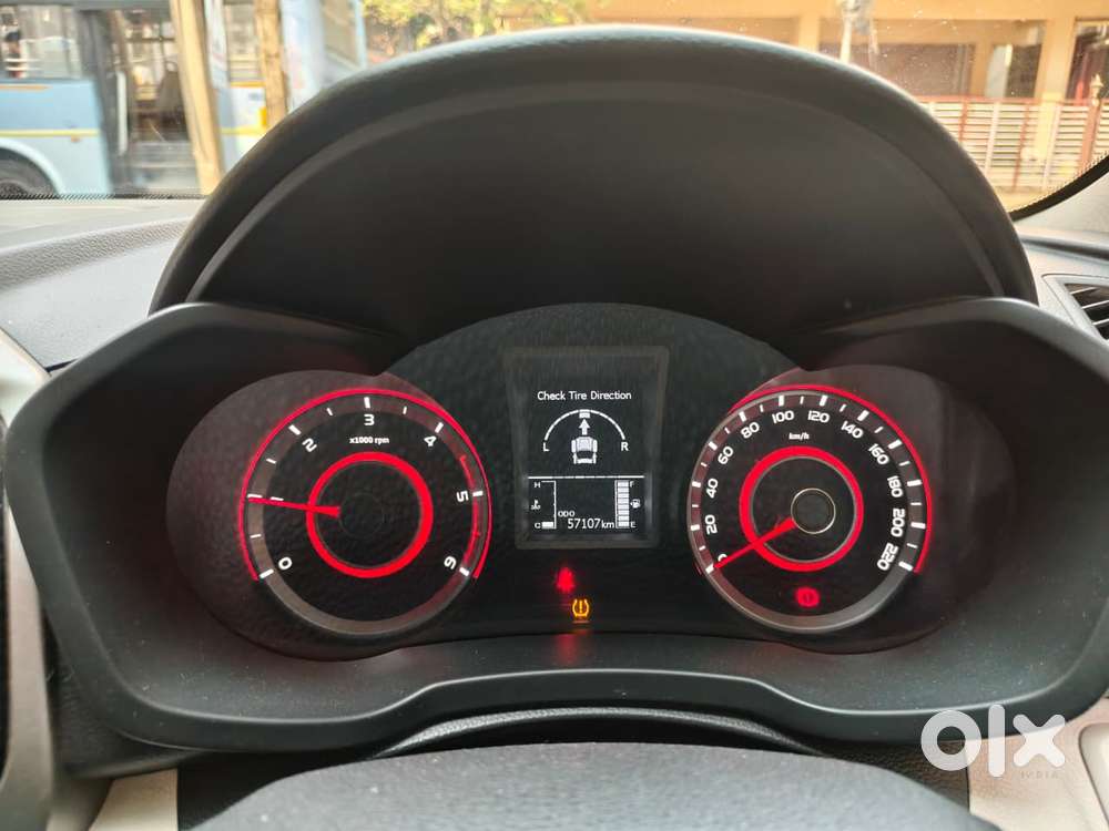 Mahindra Xuv300 W8 Option Dual Tone Diesel, 2019, Diesel