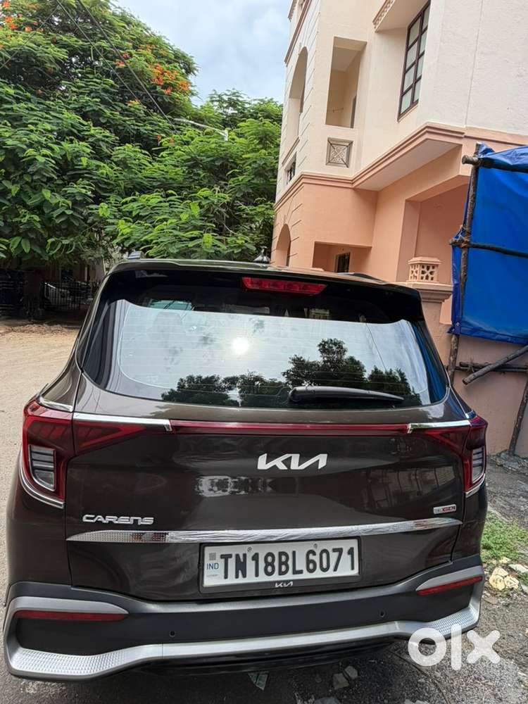 Kia Carens Petrol 2023