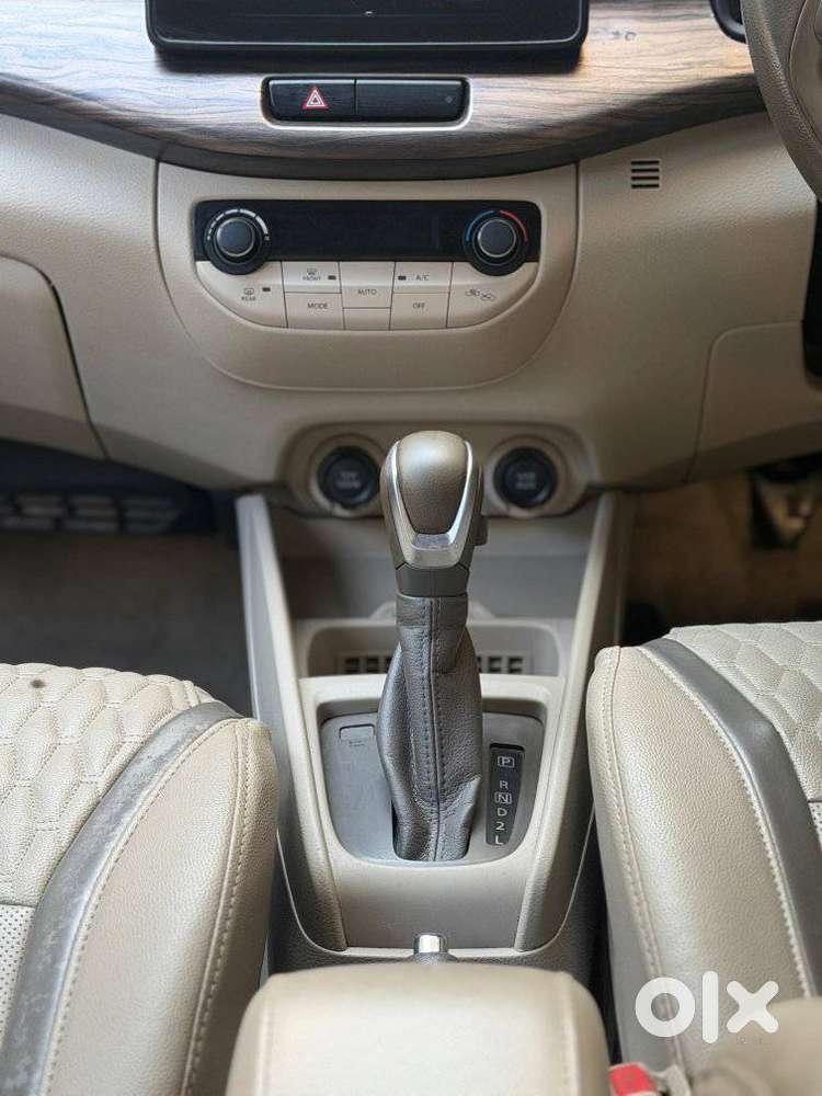 Maruti Suzuki Ertiga Zxi At Petrol, 2019, Petrol