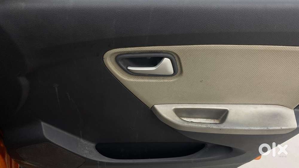 Maruti Suzuki Alto K10 Vxi, 2016, Petrol