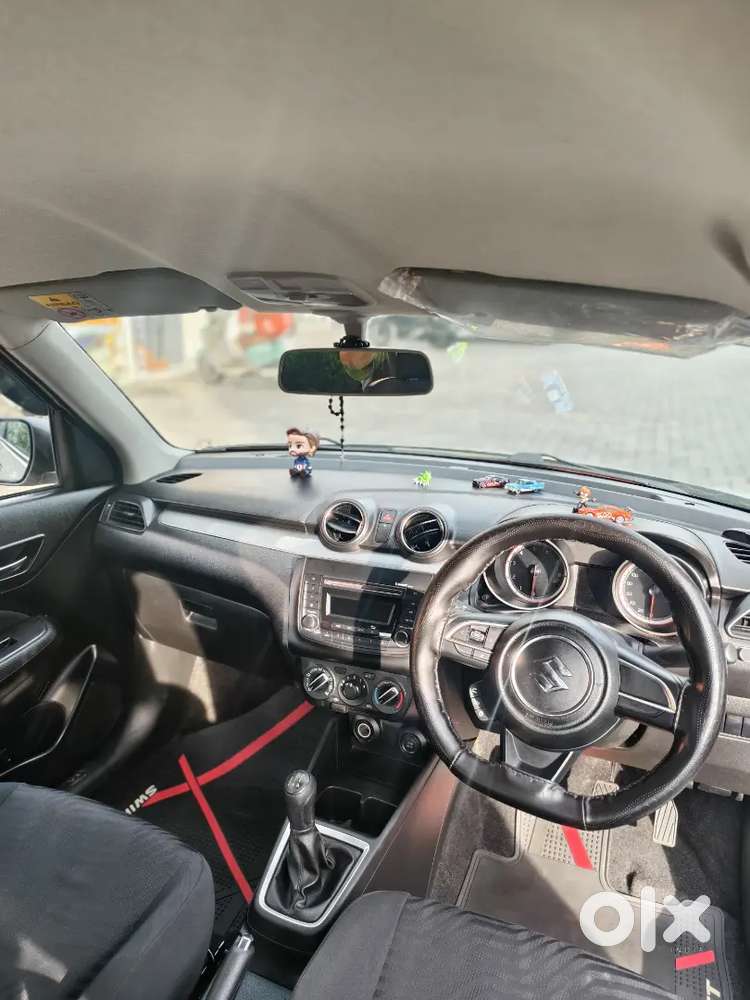 Maruti Suzuki Swift 2018 Petrol 32000 Km Driven