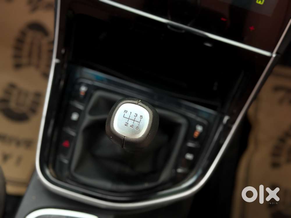 Mg Hector Plus Sharp Pro 1.5 Turbo Petrol 7 Str, 2023, Petrol