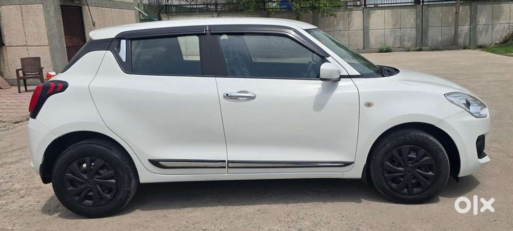 Maruti Suzuki Swift Lxi Optional-o, 2020, Petrol