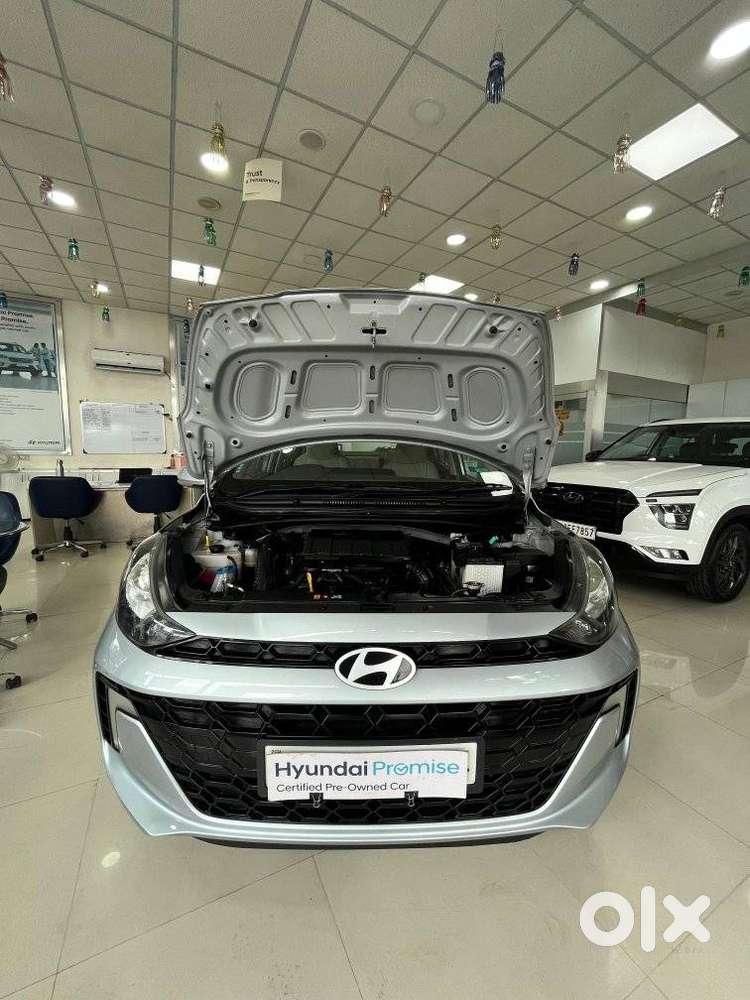 Hyundai Aura 1.2 Sx Cng, 2024, Cng & Hybrids