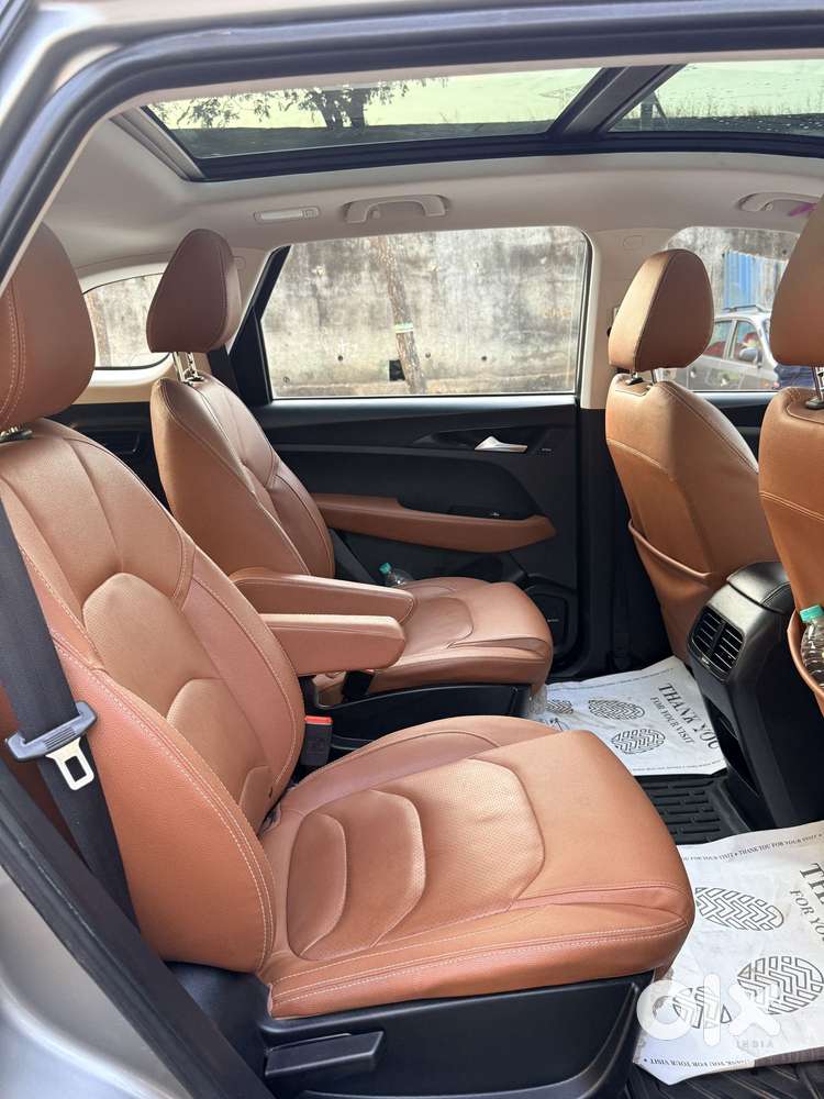 Mg Hector Plus 1.5 Sharp Turbo Cvt 6 Str, 2020, Petrol