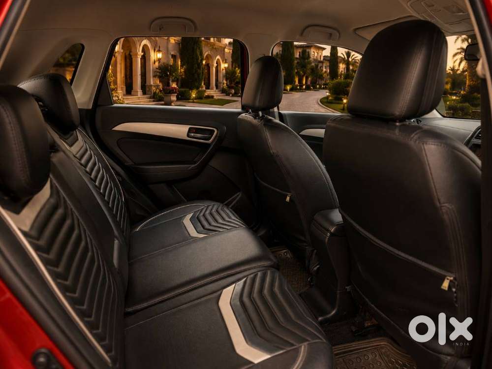 Maruti Suzuki Vitara Brezza 1.5 Zxi Plus Dual Tone, 2020, Petrol