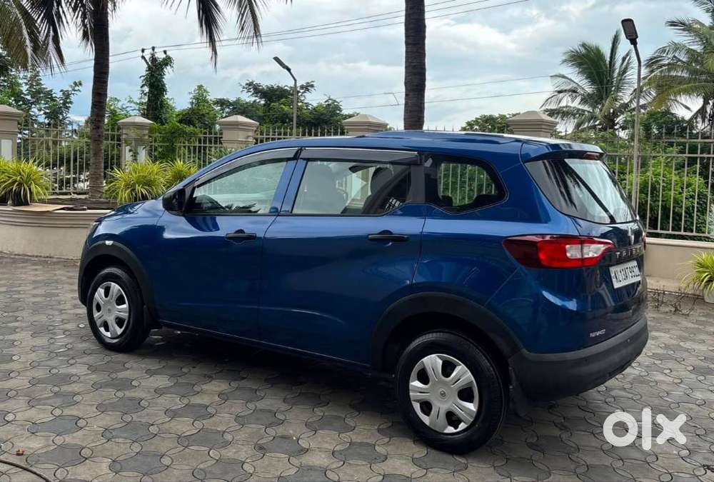 Renault Triber 1.0 Rxe, 2021, Petrol