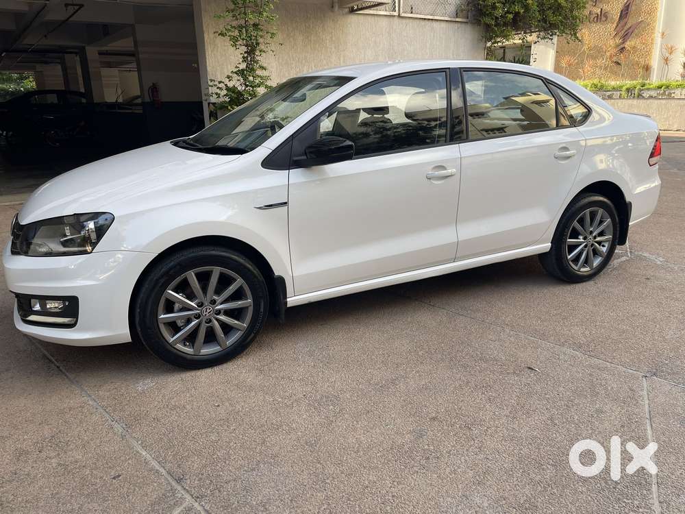 Volkswagen Vento 1.2 Highline Plus At 16 Alloy, 2019, Petrol