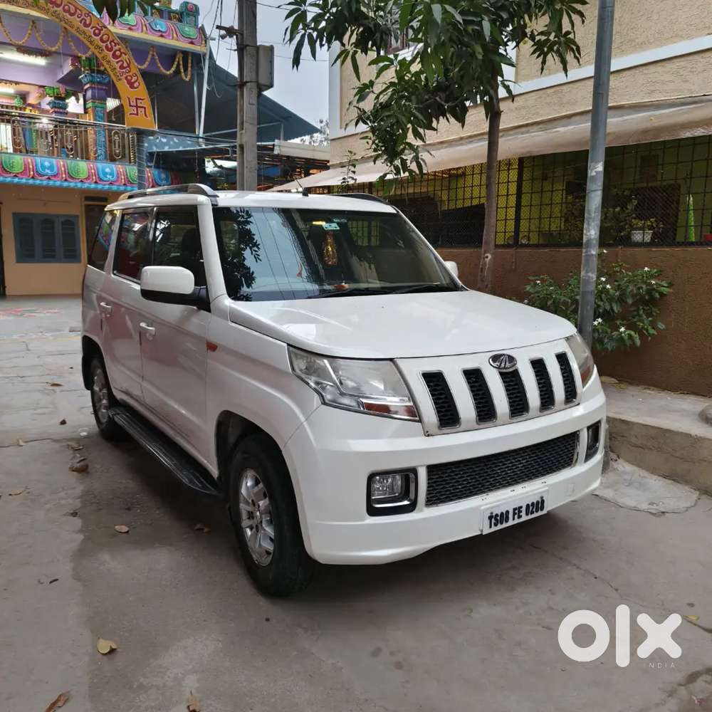 Mahindra Tuv 300 2015 Diesel 140000 Km Driven