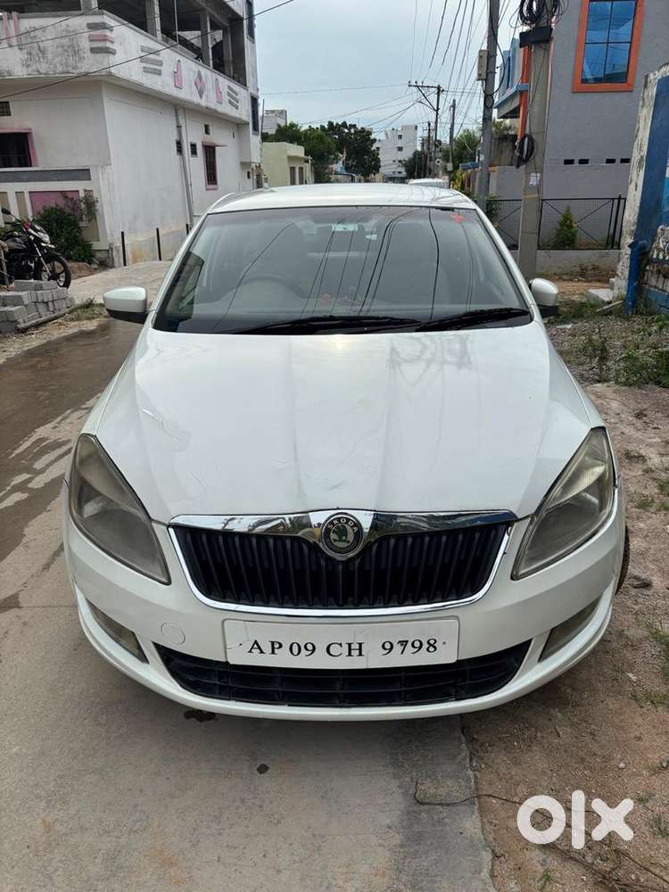Skoda Rapid Diesel Manual 2011
