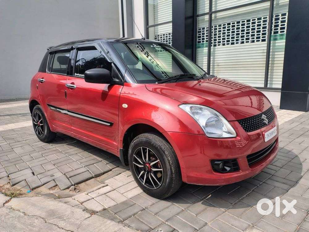 Maruti Suzuki Swift 2011-2014 Vxi, 2011, Petrol