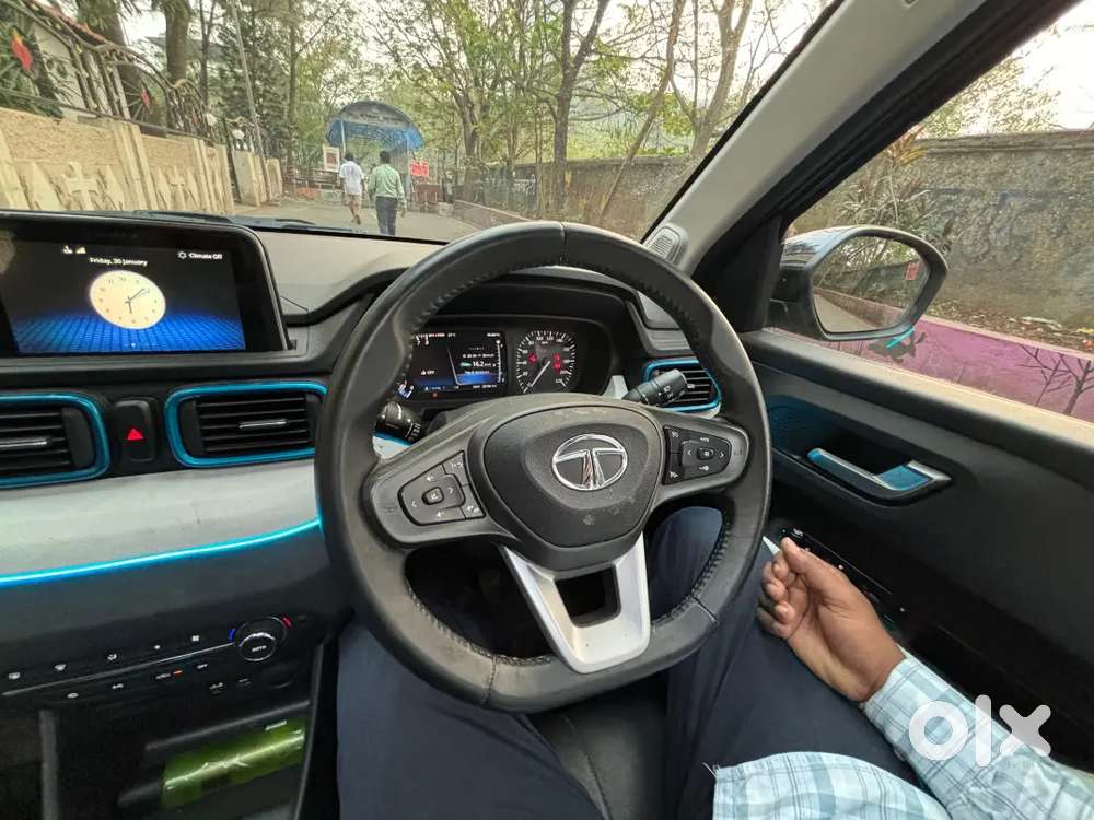 Tata Punch 2023 Dual Tone Sunroof