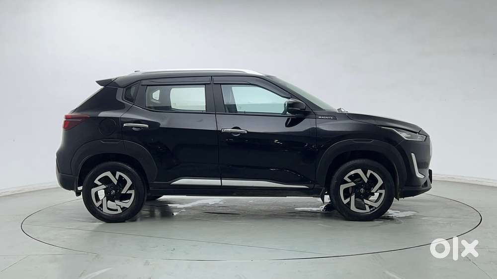 Nissan Magnite 1.0 Xv, 2021, Petrol