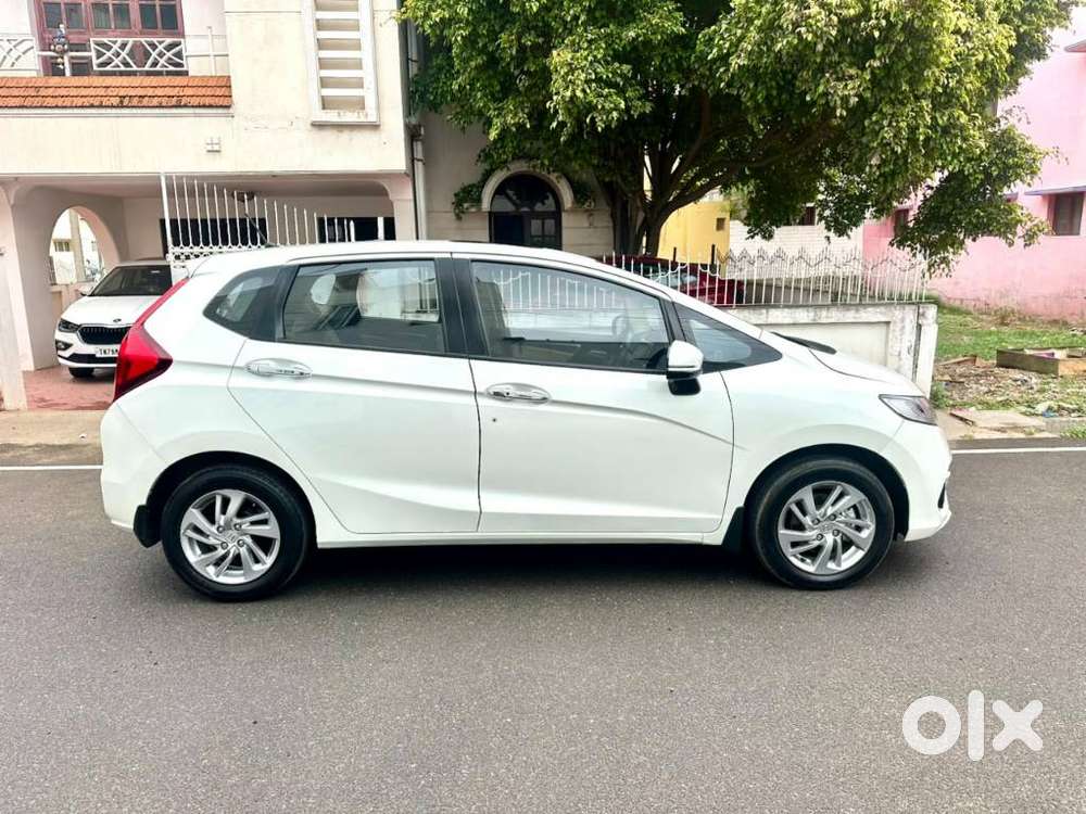Honda Jazz 1.2 Zx Cvt I-vtec, 2021, Petrol