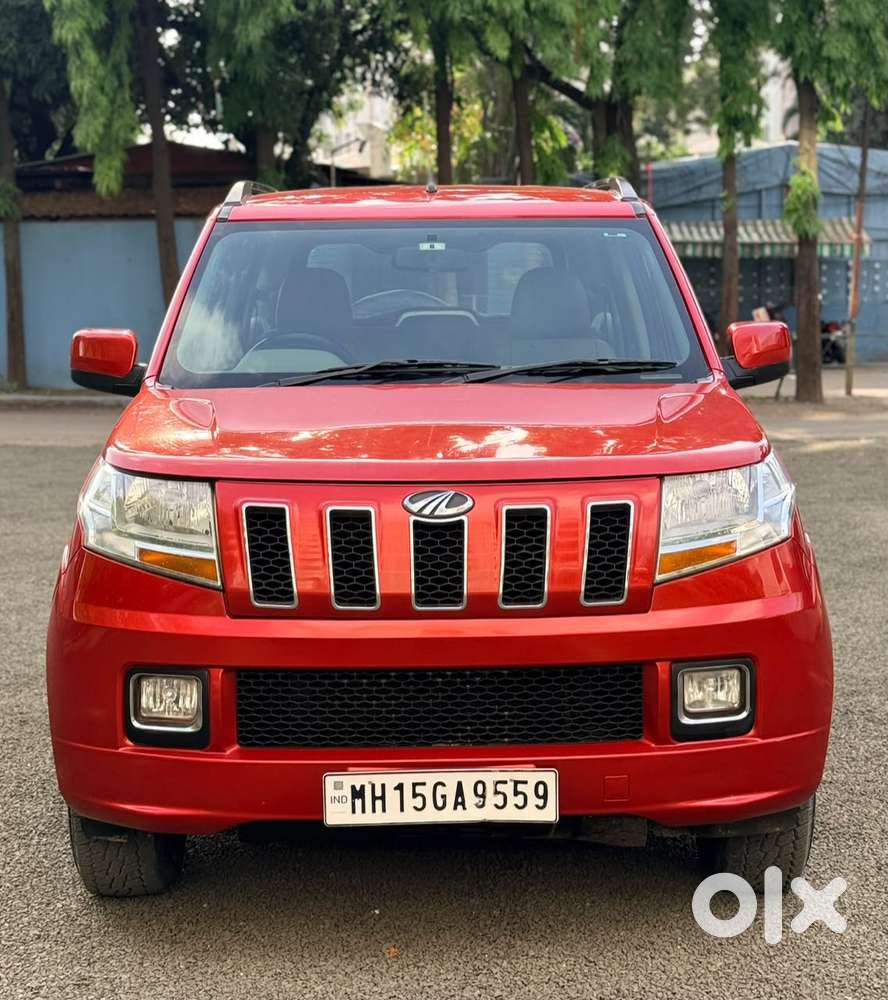 Mahindra Tuv 300 Mhawk100 T8, 2017, Petrol