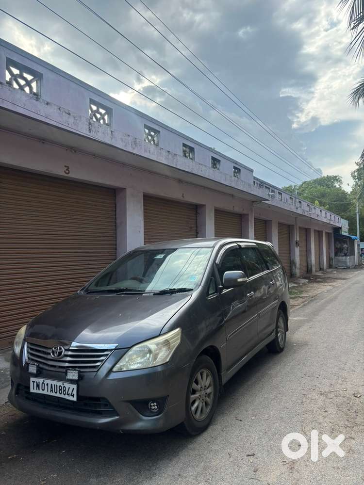 Toyota Innova Diesel 2013