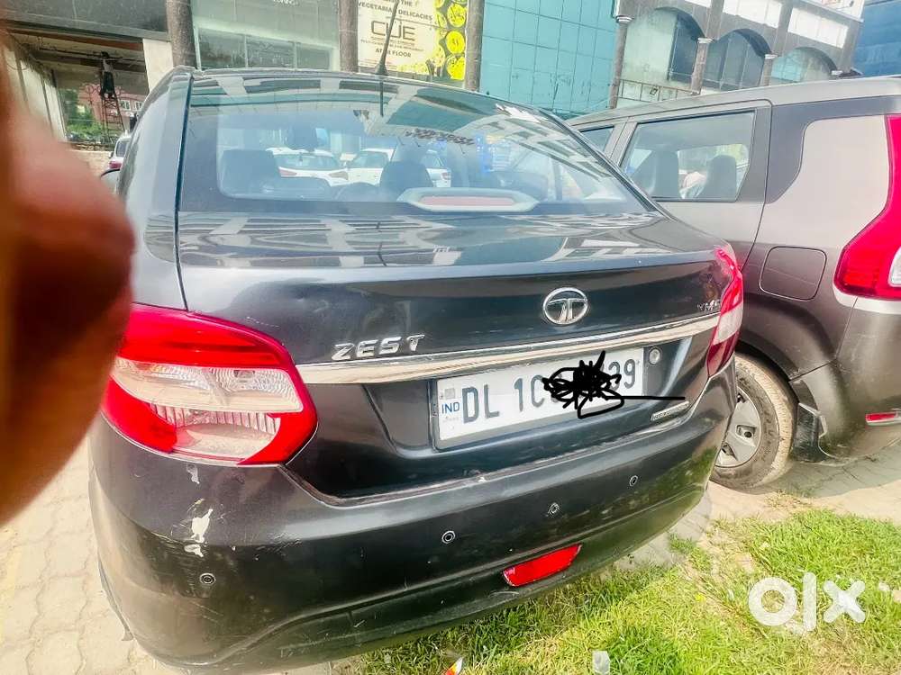 Tata Zest  Excellent Condition  Alloys + Music System + Bass Tube
