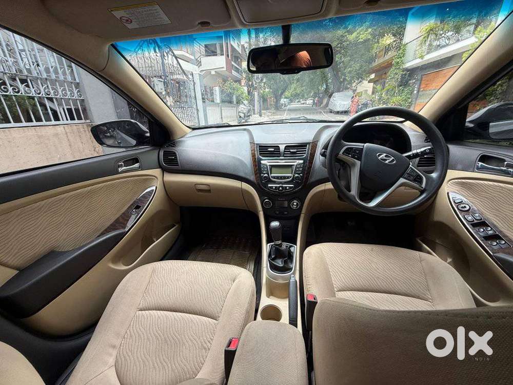 Hyundai Verna Fluidic 1.6 Vtvt Sx, 2014, Petrol