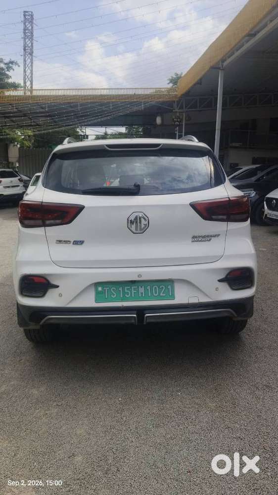 Mg Zs Ev Exclusive Iconic Ivory, 2023, Electric